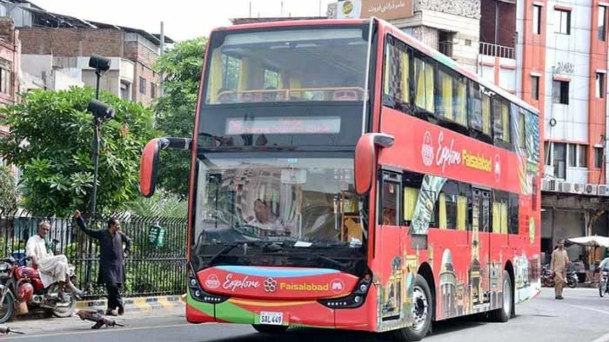 Fares Set for Karachi’s Double-Decker Bus Service