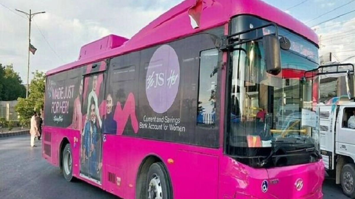 Balochistan Launches Pink Bus Service for Women